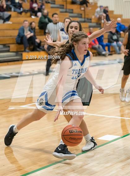 Thumbnail 1 in Covenant Christian vs. Indianapolis Bishop Chatard photogallery.