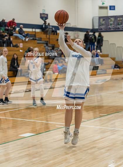 Thumbnail 1 in Covenant Christian vs. Indianapolis Bishop Chatard photogallery.