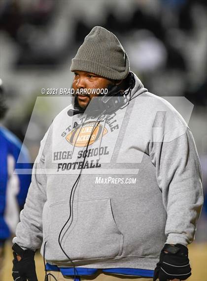 Thumbnail 1 in Dudley @ Statesville (NCHSAA 3A Fourth Round Playoff) photogallery.