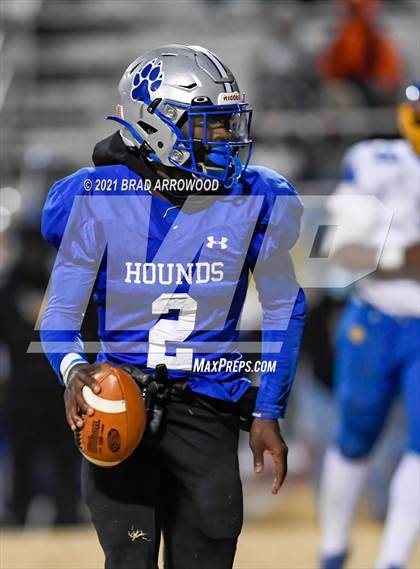 Thumbnail 3 in Dudley @ Statesville (NCHSAA 3A Fourth Round Playoff) photogallery.