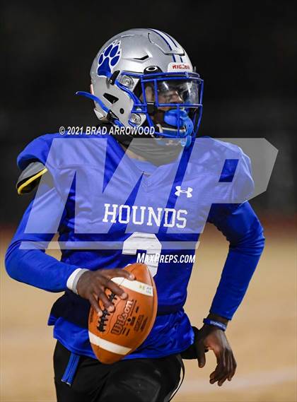 Thumbnail 2 in Dudley @ Statesville (NCHSAA 3A Fourth Round Playoff) photogallery.