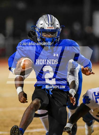 Thumbnail 3 in Dudley @ Statesville (NCHSAA 3A Fourth Round Playoff) photogallery.