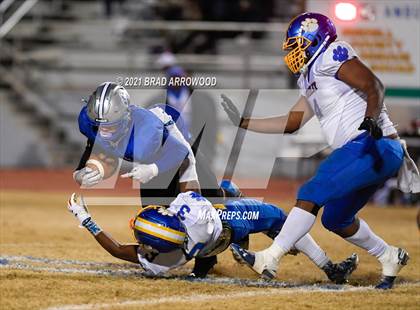 Thumbnail 2 in Dudley @ Statesville (NCHSAA 3A Fourth Round Playoff) photogallery.