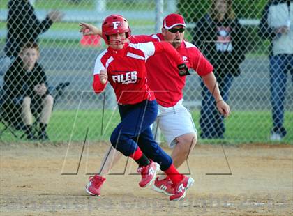 Thumbnail 3 in Filer vs Shelley (IHSAA 3A Playoff) photogallery.