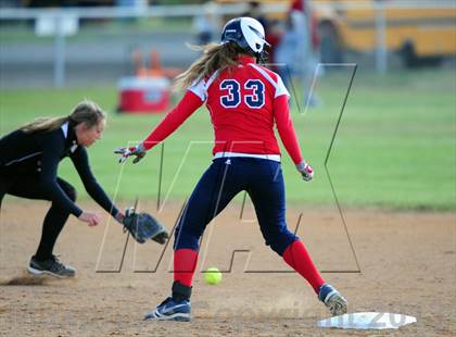 Thumbnail 1 in Filer vs Shelley (IHSAA 3A Playoff) photogallery.