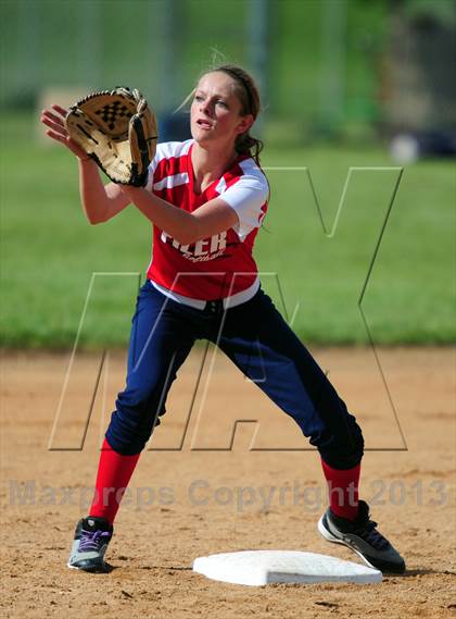 Thumbnail 3 in Filer vs Shelley (IHSAA 3A Playoff) photogallery.