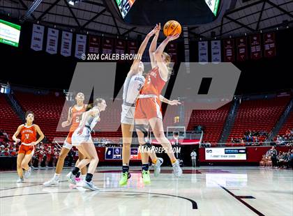 Thumbnail 2 in Copper Hills vs. Skyridge (UHSAA 6A Semifinal) photogallery.
