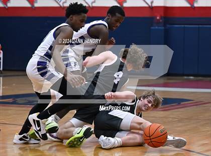 Thumbnail 2 in Foster vs. Notre Dame Prep (Tarkanian Classic) photogallery.