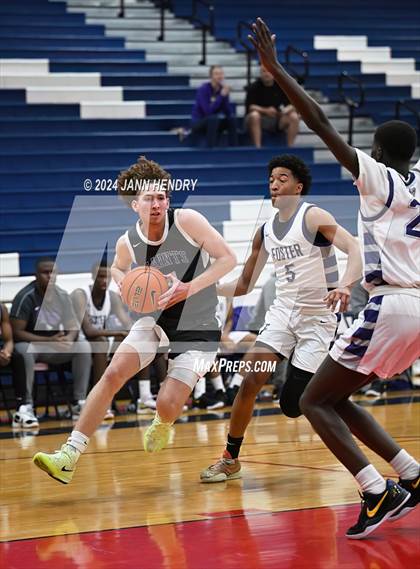 Thumbnail 3 in Foster vs. Notre Dame Prep (Tarkanian Classic) photogallery.