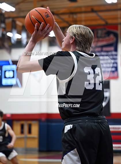 Thumbnail 2 in Foster vs. Notre Dame Prep (Tarkanian Classic) photogallery.