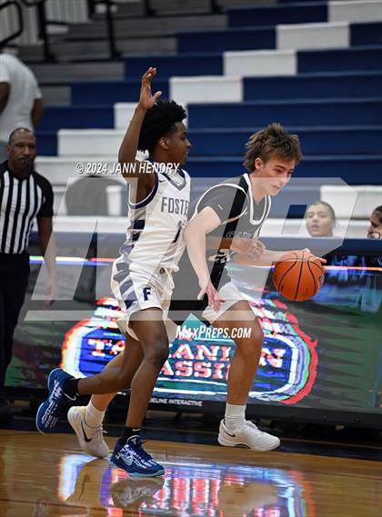 Thumbnail 1 in Foster vs. Notre Dame Prep (Tarkanian Classic) photogallery.
