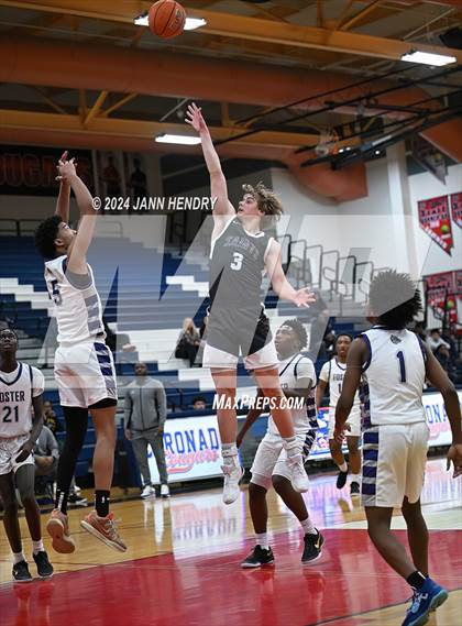 Thumbnail 3 in Foster vs. Notre Dame Prep (Tarkanian Classic) photogallery.