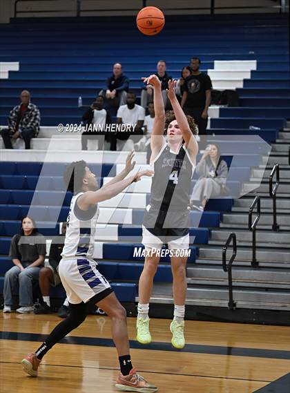 Thumbnail 3 in Foster vs. Notre Dame Prep (Tarkanian Classic) photogallery.