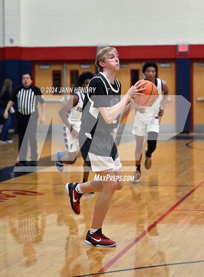 Thumbnail 3 in Foster vs. Notre Dame Prep (Tarkanian Classic) photogallery.