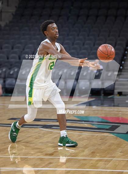 Thumbnail 1 in Boerne-Champion vs Desoto (Spurs High School Showcase) photogallery.