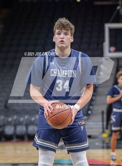 Thumbnail 3 in Boerne-Champion vs Desoto (Spurs High School Showcase) photogallery.