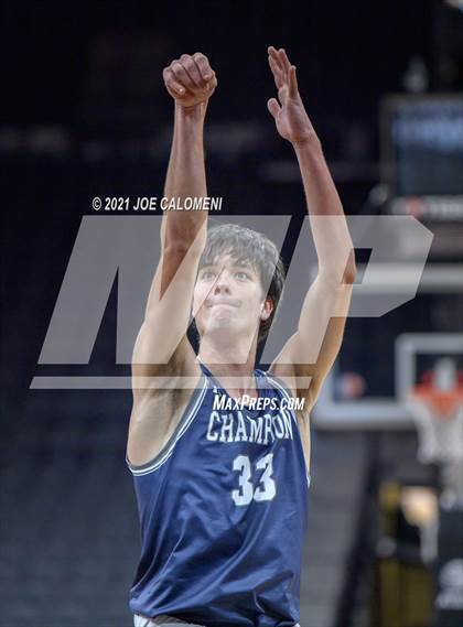 Thumbnail 3 in Boerne-Champion vs Desoto (Spurs High School Showcase) photogallery.