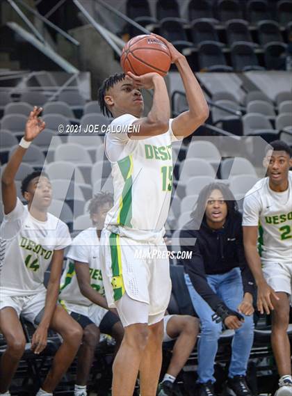 Thumbnail 2 in Boerne-Champion vs Desoto (Spurs High School Showcase) photogallery.