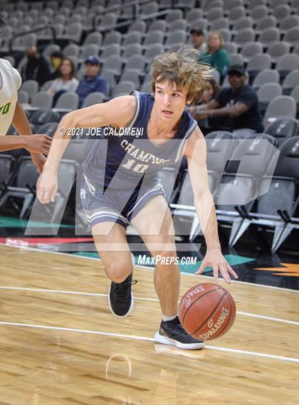 Thumbnail 1 in Boerne-Champion vs Desoto (Spurs High School Showcase) photogallery.