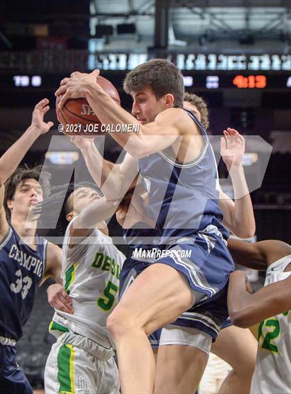 Thumbnail 2 in Boerne-Champion vs Desoto (Spurs High School Showcase) photogallery.