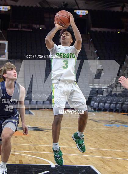 Thumbnail 3 in Boerne-Champion vs Desoto (Spurs High School Showcase) photogallery.