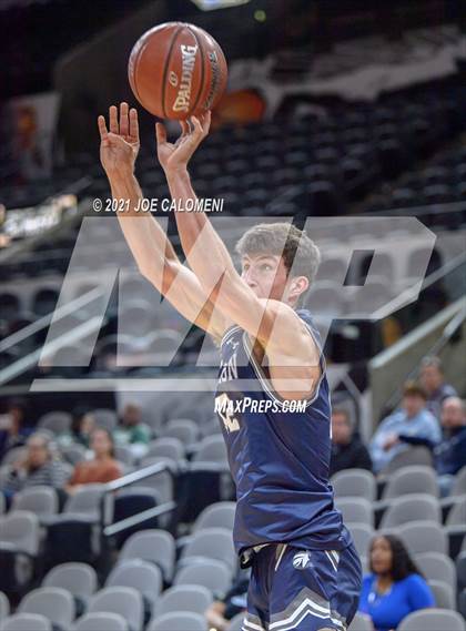 Thumbnail 1 in Boerne-Champion vs Desoto (Spurs High School Showcase) photogallery.