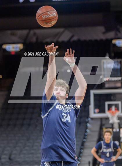 Thumbnail 2 in Boerne-Champion vs Desoto (Spurs High School Showcase) photogallery.