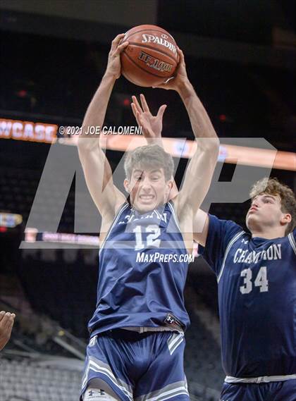 Thumbnail 3 in Boerne-Champion vs Desoto (Spurs High School Showcase) photogallery.