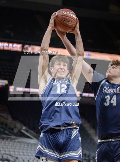 Thumbnail 1 in Boerne-Champion vs Desoto (Spurs High School Showcase) photogallery.