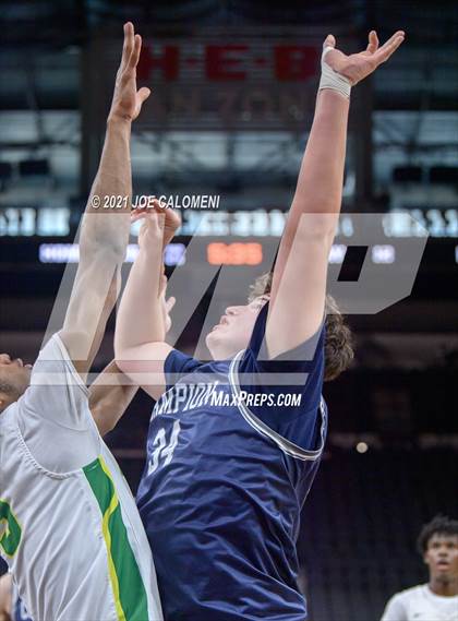 Thumbnail 2 in Boerne-Champion vs Desoto (Spurs High School Showcase) photogallery.