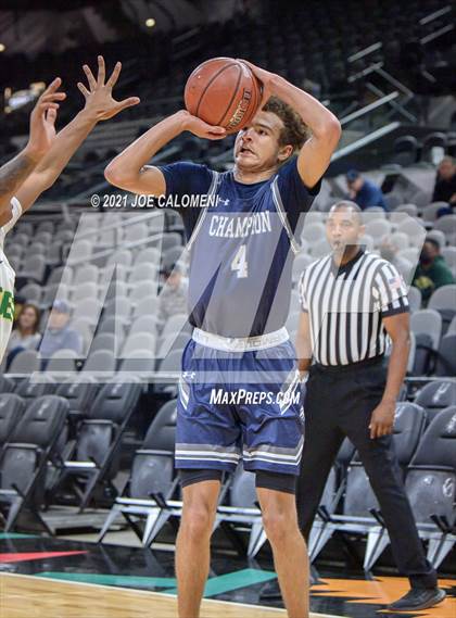 Thumbnail 3 in Boerne-Champion vs Desoto (Spurs High School Showcase) photogallery.