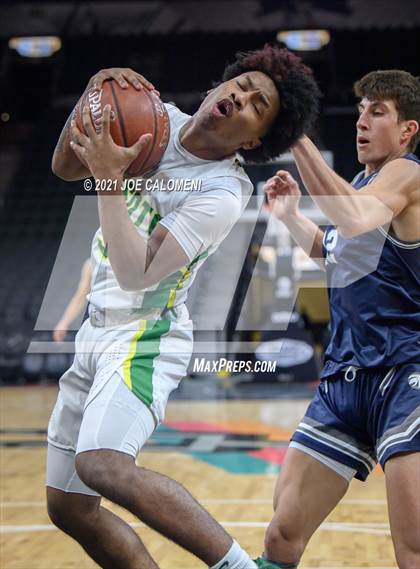 Thumbnail 3 in Boerne-Champion vs Desoto (Spurs High School Showcase) photogallery.