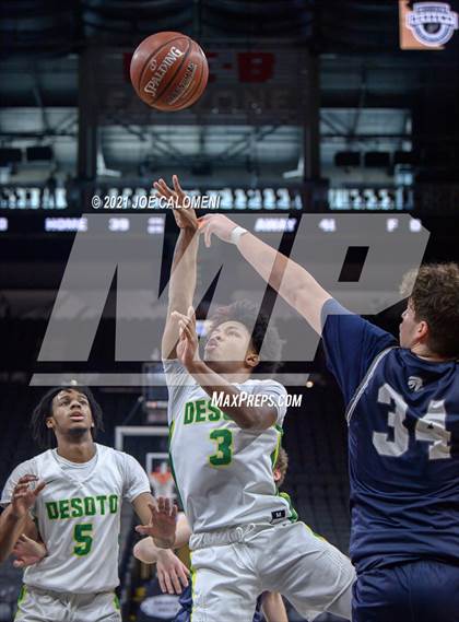 Thumbnail 1 in Boerne-Champion vs Desoto (Spurs High School Showcase) photogallery.