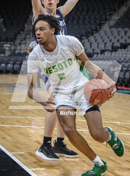 Thumbnail 1 in Boerne-Champion vs Desoto (Spurs High School Showcase) photogallery.