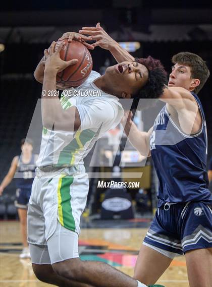 Thumbnail 2 in Boerne-Champion vs Desoto (Spurs High School Showcase) photogallery.