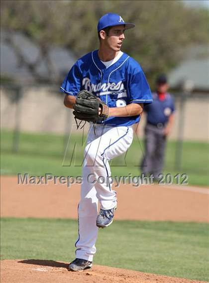 Thumbnail 1 in Upland @ Alta Loma photogallery.