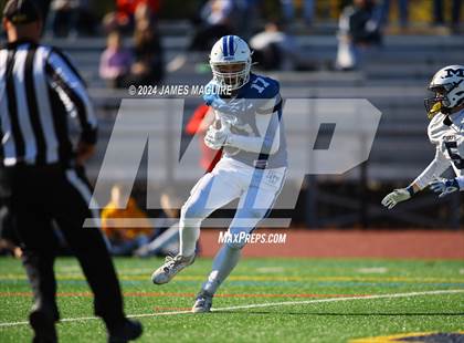 Thumbnail 3 in Port Washington vs. Massapequa photogallery.