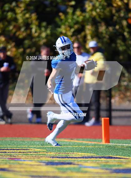 Thumbnail 2 in Port Washington vs. Massapequa photogallery.
