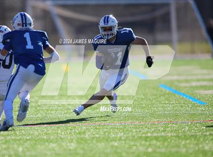 Thumbnail 3 in Port Washington vs. Massapequa photogallery.