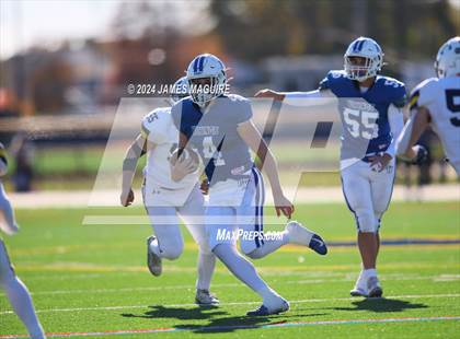 Thumbnail 2 in Port Washington vs. Massapequa photogallery.