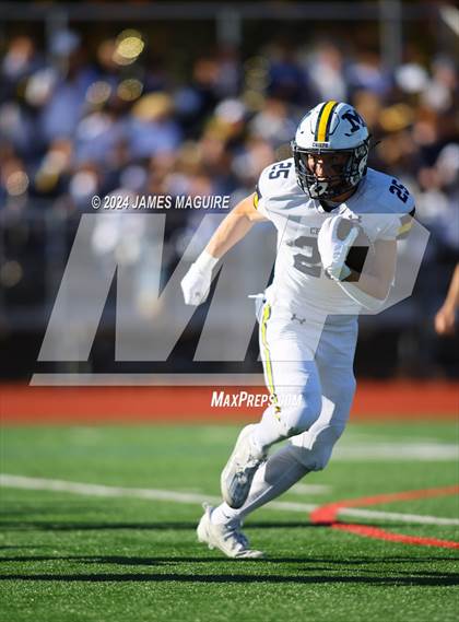 Thumbnail 1 in Port Washington vs. Massapequa photogallery.