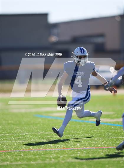 Thumbnail 2 in Port Washington vs. Massapequa photogallery.