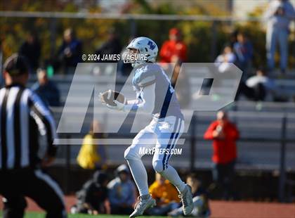 Thumbnail 2 in Port Washington vs. Massapequa photogallery.