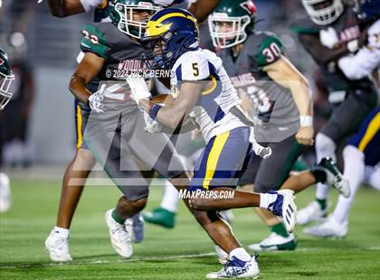Thumbnail 1 in The Woodlands vs Nimitz (UIL 6A Football D1 Bi-District Playoffs) photogallery.