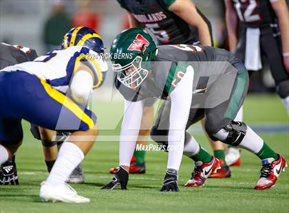 Thumbnail 1 in The Woodlands vs Nimitz (UIL 6A Football D1 Bi-District Playoffs) photogallery.