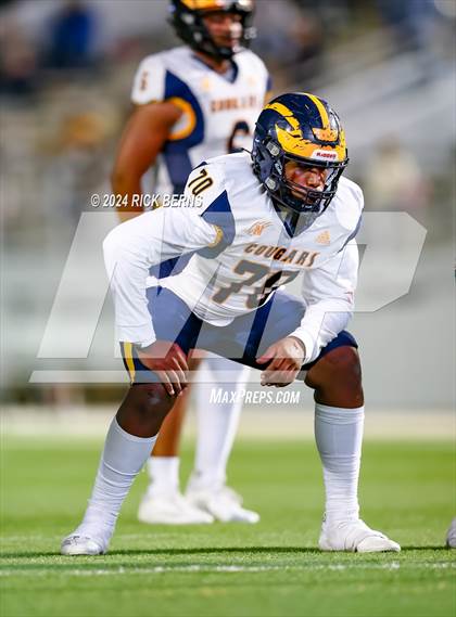 Thumbnail 2 in The Woodlands vs Nimitz (UIL 6A Football D1 Bi-District Playoffs) photogallery.