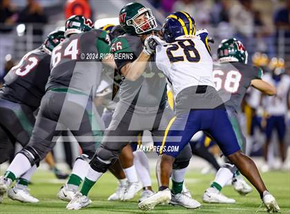 Thumbnail 1 in The Woodlands vs Nimitz (UIL 6A Football D1 Bi-District Playoffs) photogallery.