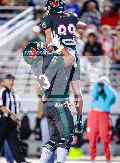 Thumbnail 2 in The Woodlands vs Nimitz (UIL 6A Football D1 Bi-District Playoffs) photogallery.