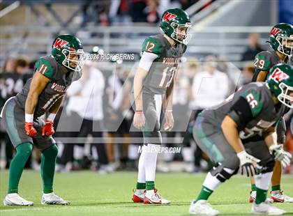 Thumbnail 2 in The Woodlands vs Nimitz (UIL 6A Football D1 Bi-District Playoffs) photogallery.