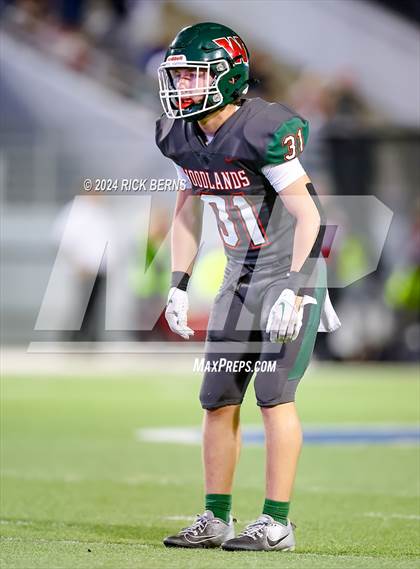 Thumbnail 2 in The Woodlands vs Nimitz (UIL 6A Football D1 Bi-District Playoffs) photogallery.